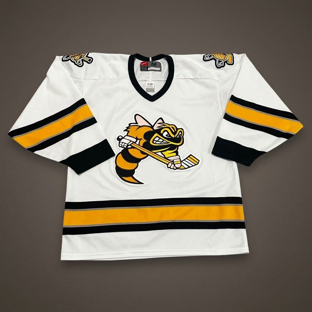 Vtg 90s Nike Sarnia Sting OHL Hockey Jersey Mens Medium White Angry Bee Canada